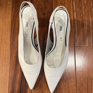 Zara Women's Elegant Cream Pointed Heels